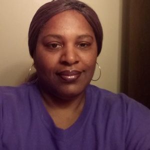 Meet your Posher, Beverly